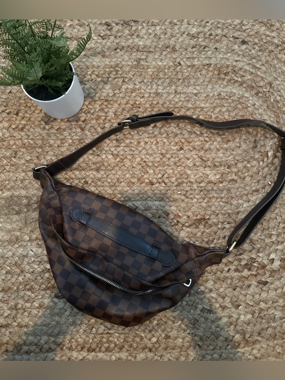BROWN CHECKERED BELT BAG